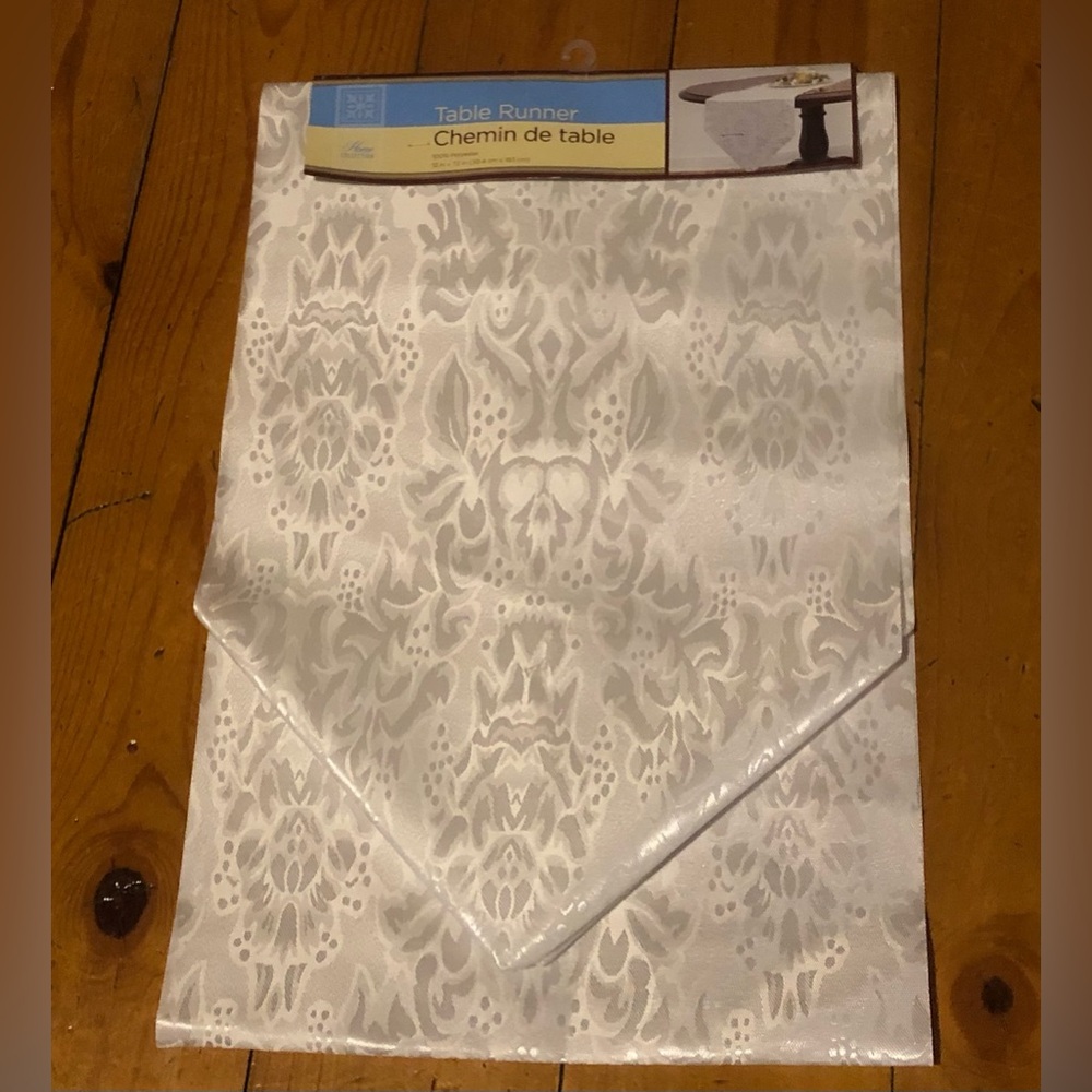 Home Collection Table Runner White 12" x 72"-Brand New Beautiful
